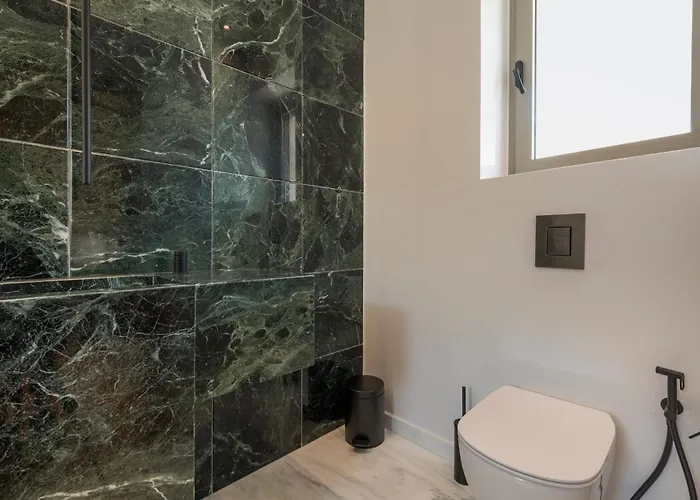 Centro Golden View ヴィラ ハニア