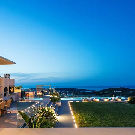 Centro Golden View Villa La Canea