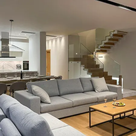 Centro Golden View Villa La Canea