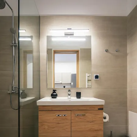 Centro Golden View * La Canea