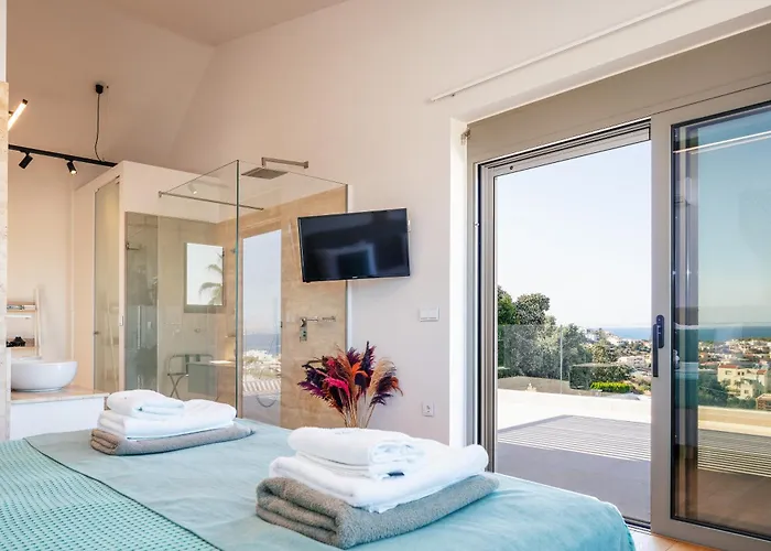 Centro Golden View Villa