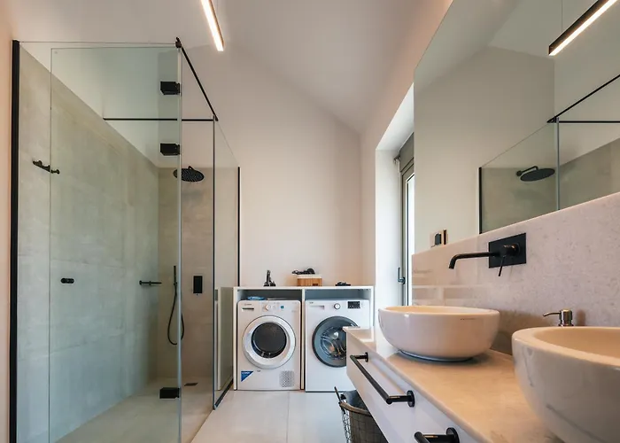 Centro Golden View *