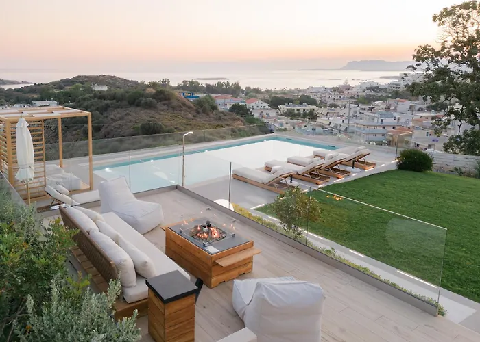 Centro Golden View Villa *