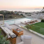 Centro Golden View Villa *