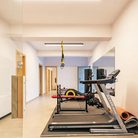 Вілла Centro Golden View