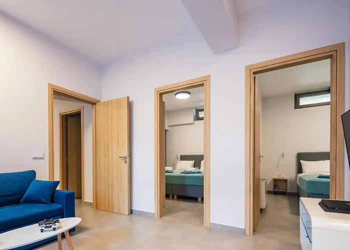 Вилла Centro Golden View